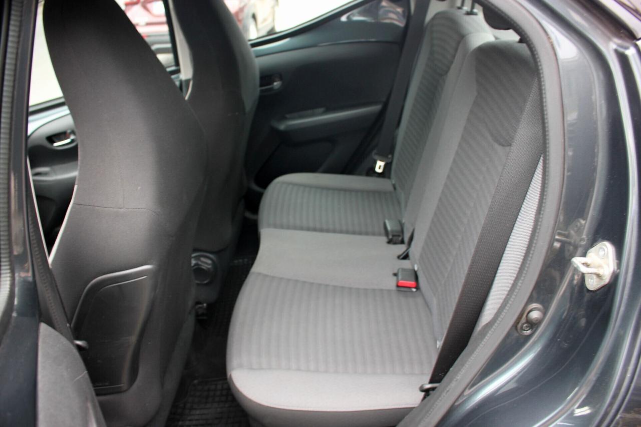 Toyota Aygo *PREZZO VERO* AUTOMATICA UNIPRO TELECAMERA CONNECT