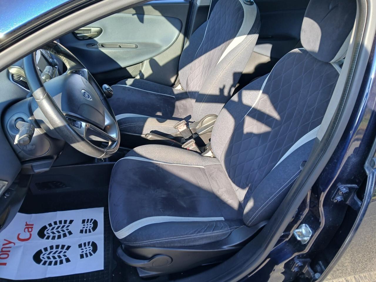 Lancia Ypsilon 1.2 69 CV 5 porte GPL Ecochic Mya