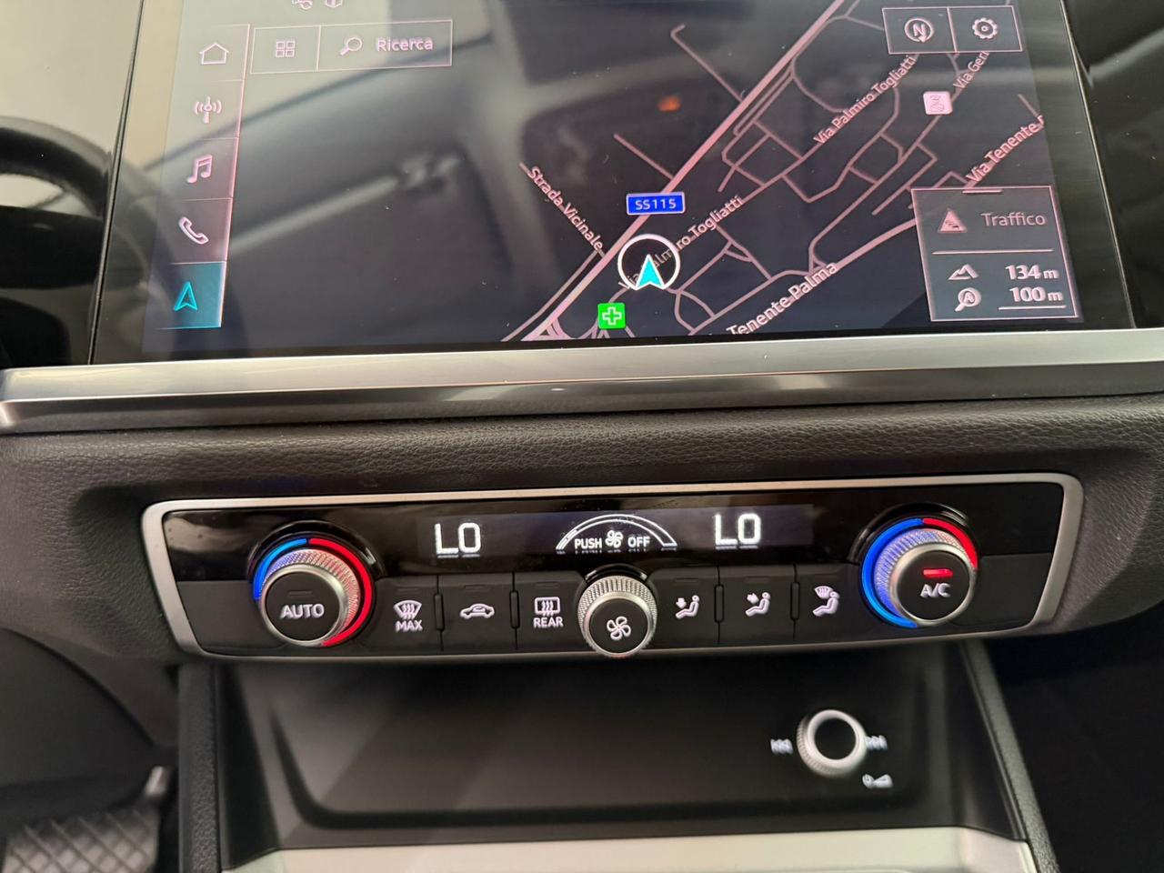 Audi Q3 35 TDI S tronic
