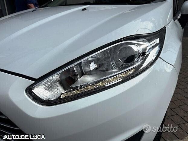 Ford fiesta 1.4 gpl serie titanium certificat nuov