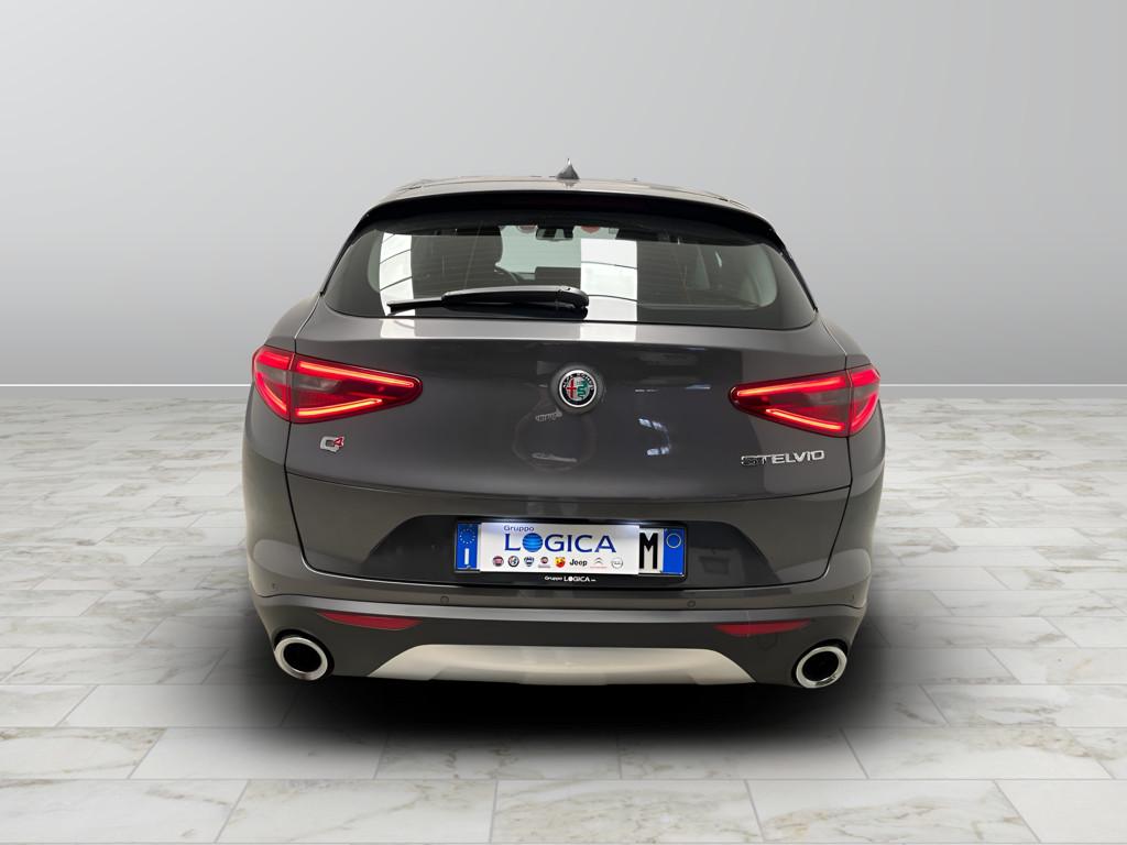 ALFA ROMEO Stelvio - Stelvio 2.2 t Executive Q4 210cv auto