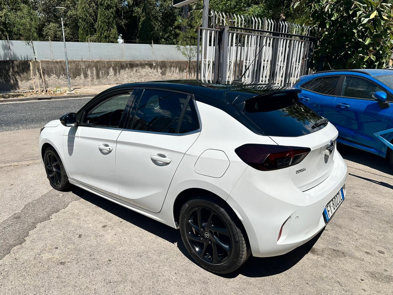 Opel Corsa 1.2 Elegance