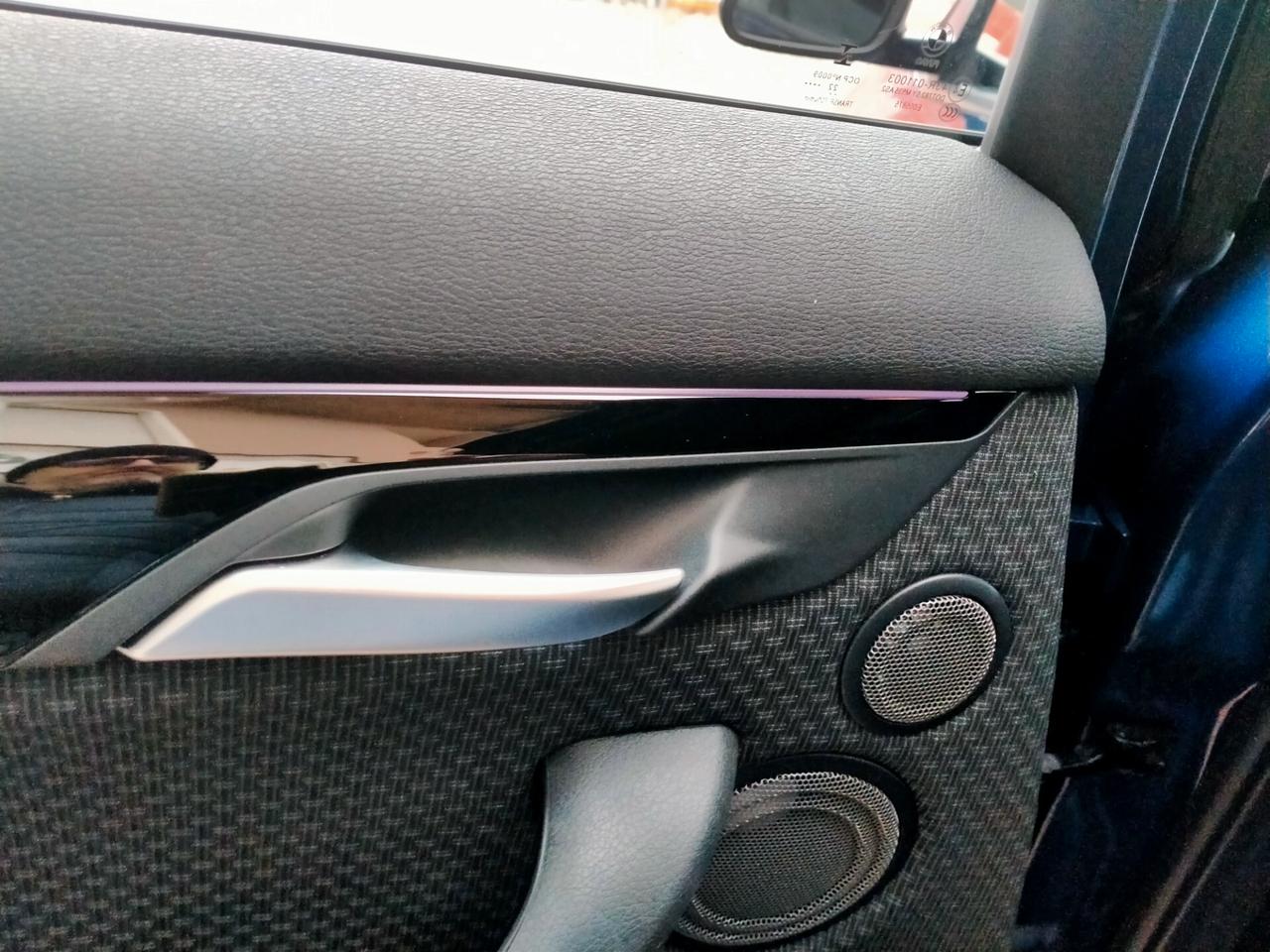 BMW X2 XDRIVE 18D LED / TETTO / DDC / KEYLESS / H.KARDON / HEAD UP