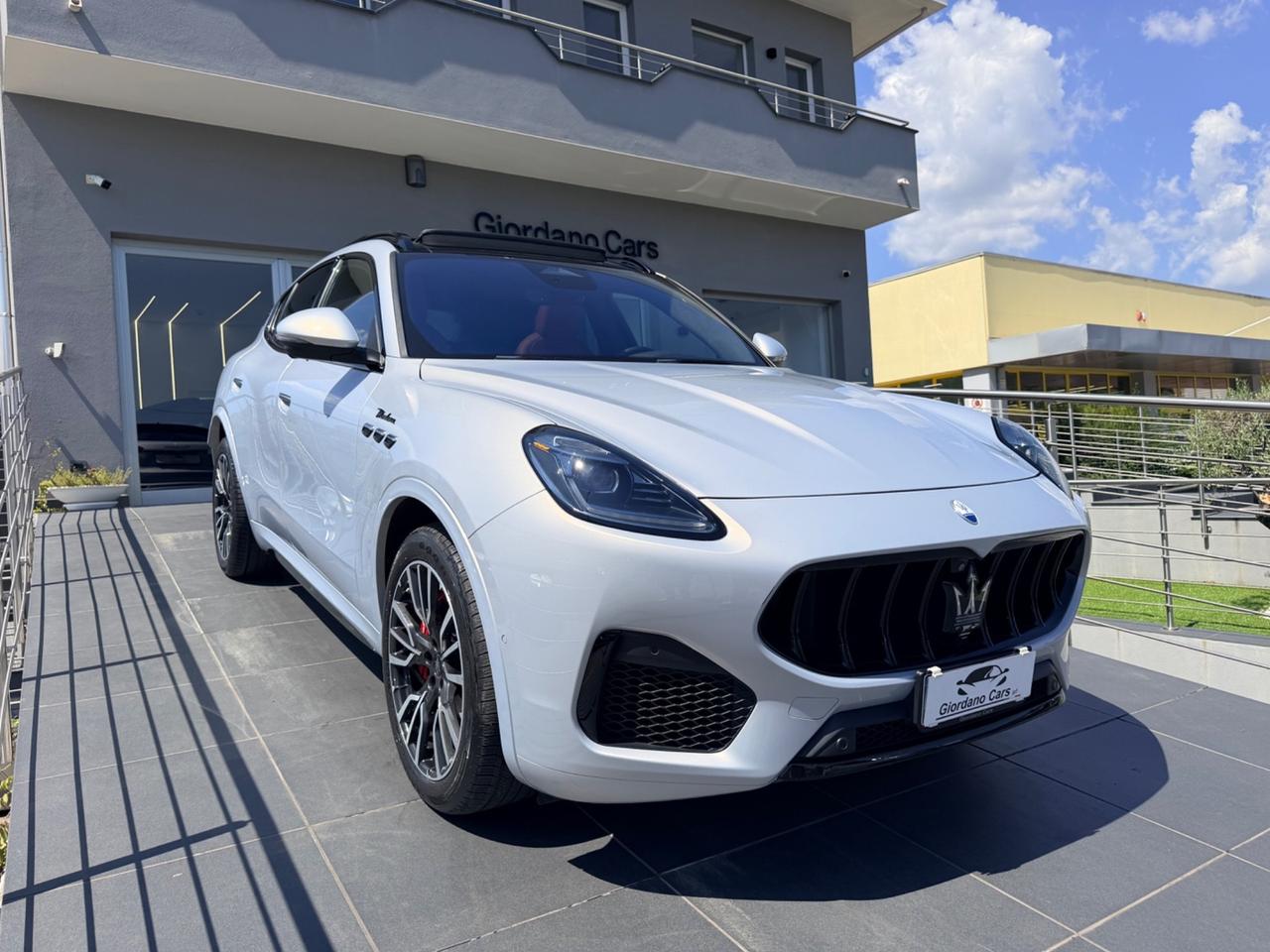 Maserati Grecale Modena 2.0 MHEV 330cv tetto