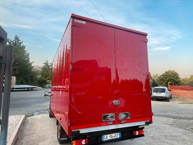 Peugeot Boxer 2.3 140cv con cassa