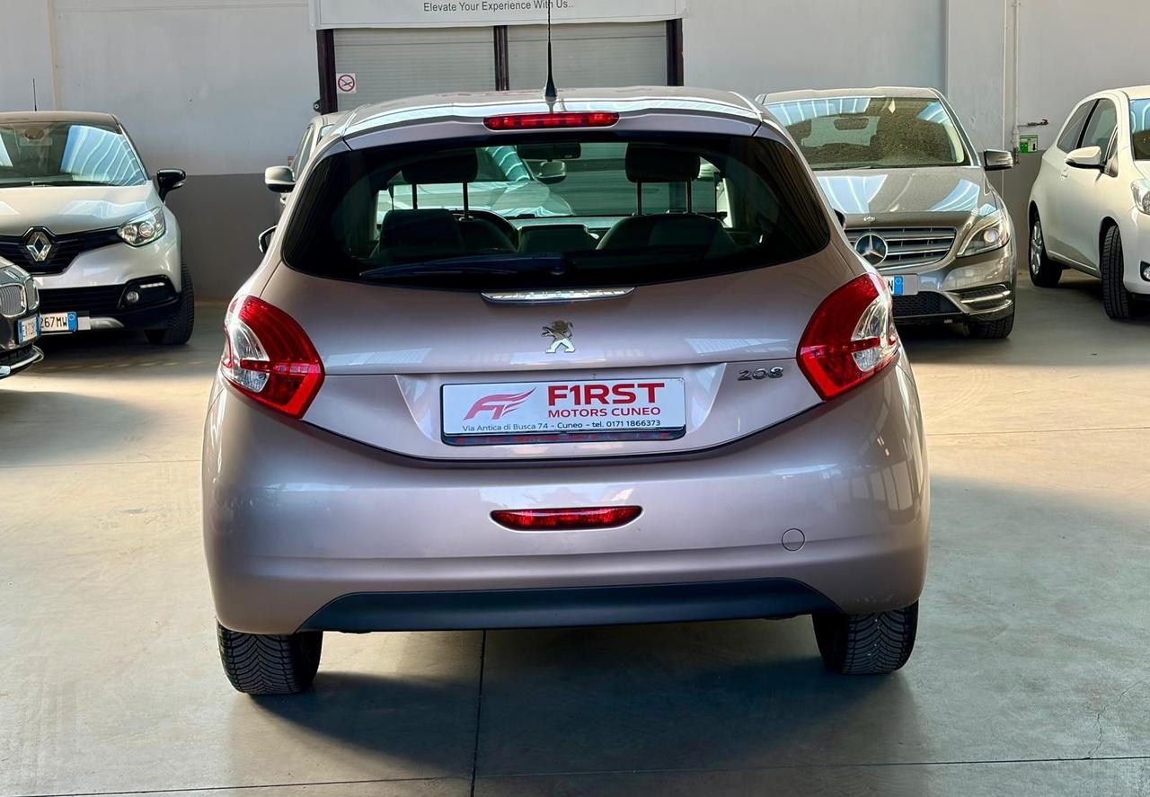 Peugeot 208 1.2 VTi 82 CV 5 porte Allure