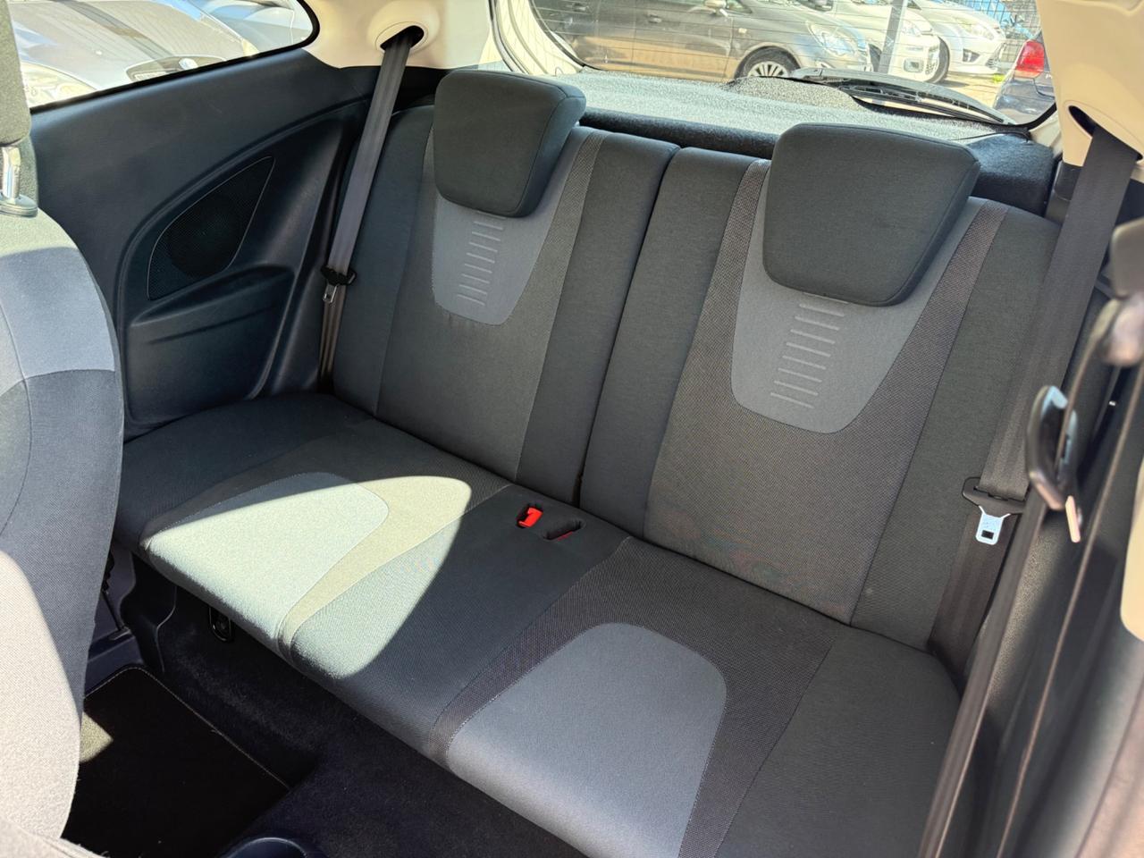 Ford Ka Ka+ 1.2 8V 69CV Titanium KM CERTIF