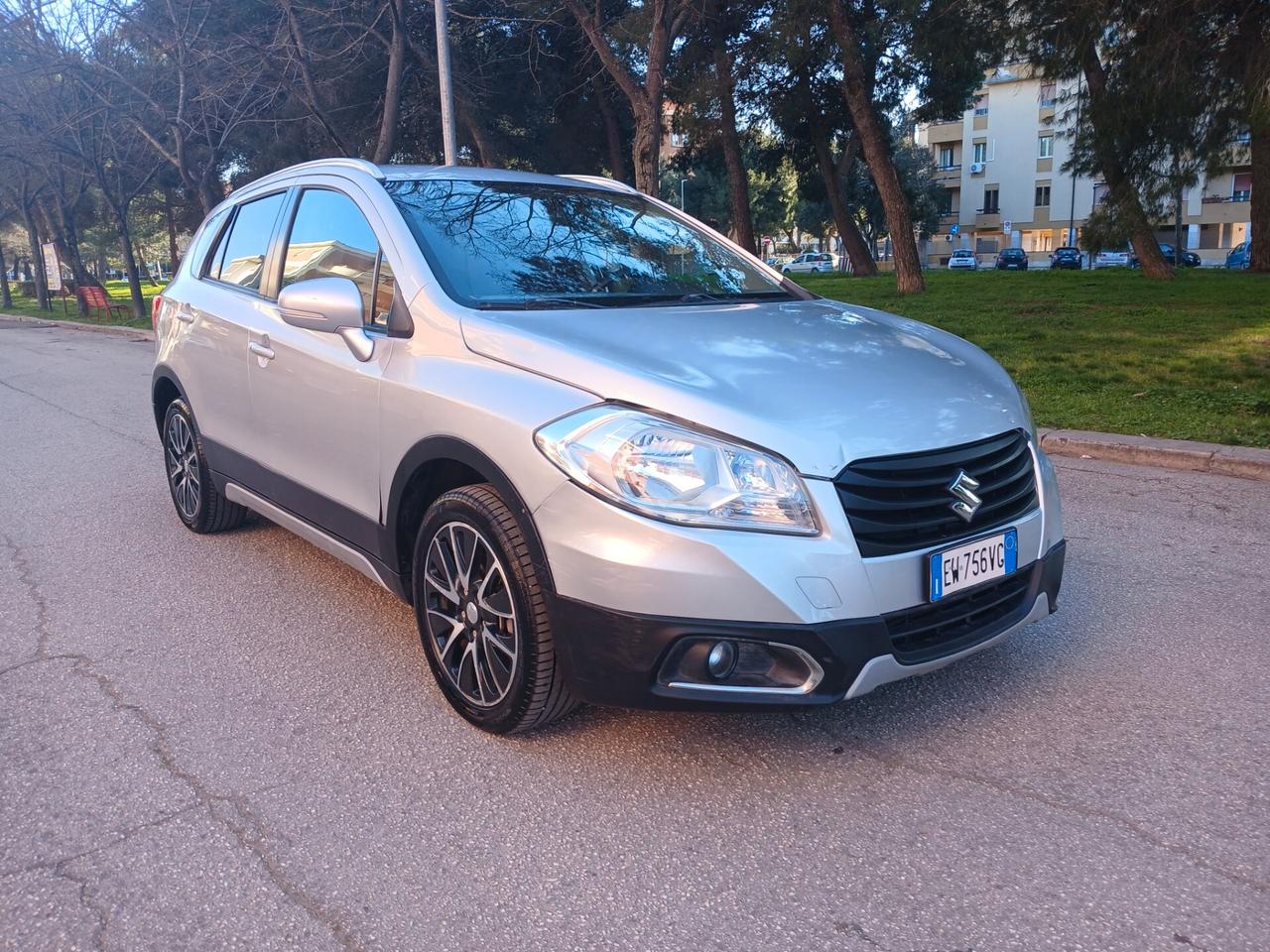 Suzuki S-Cross 1.6 DDiS 4WD All Grip Top