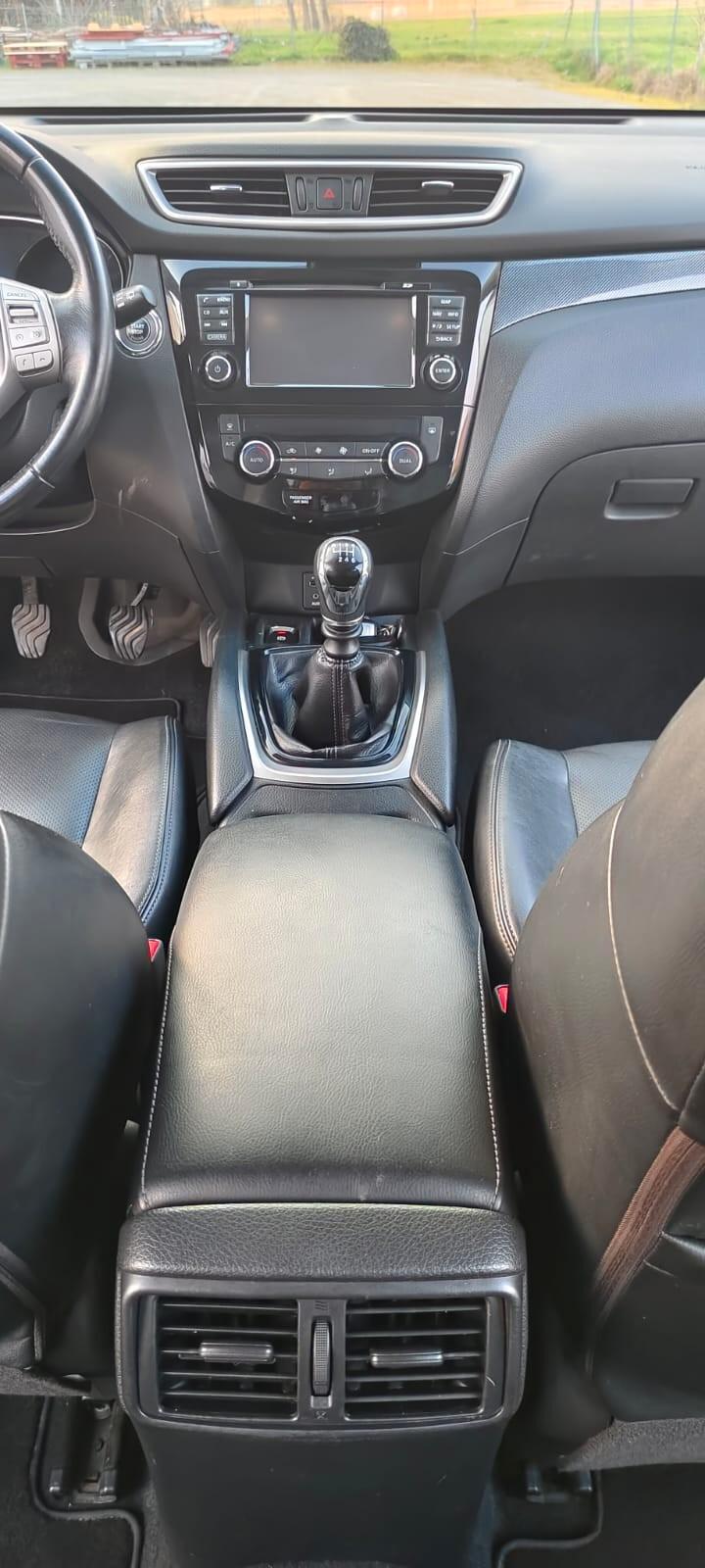 Nissan X-Trail 1.6 dCi 4WD Tekna