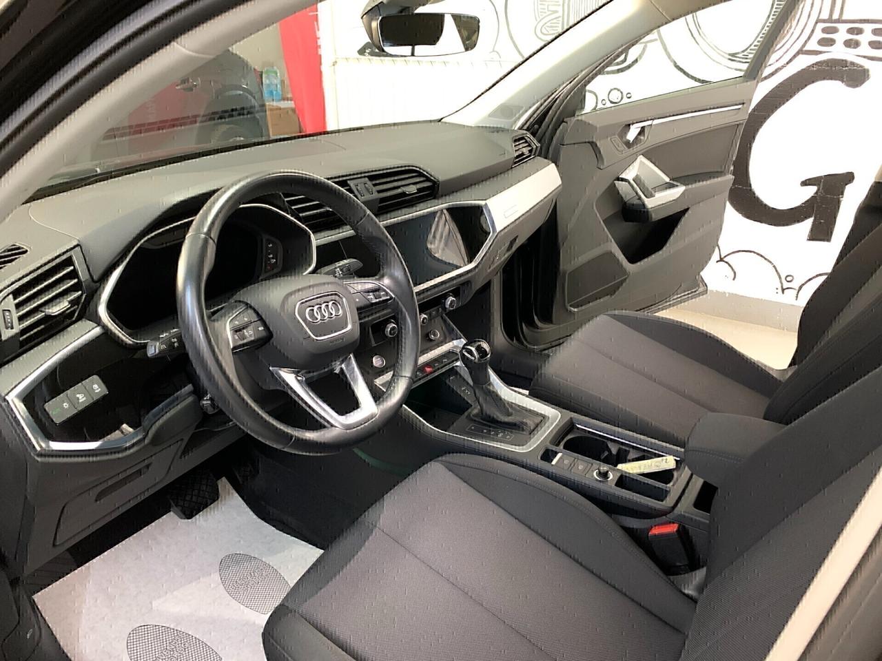 Audi Q3 35 TDI S tronic Business Advanced 2020 75.000 KM