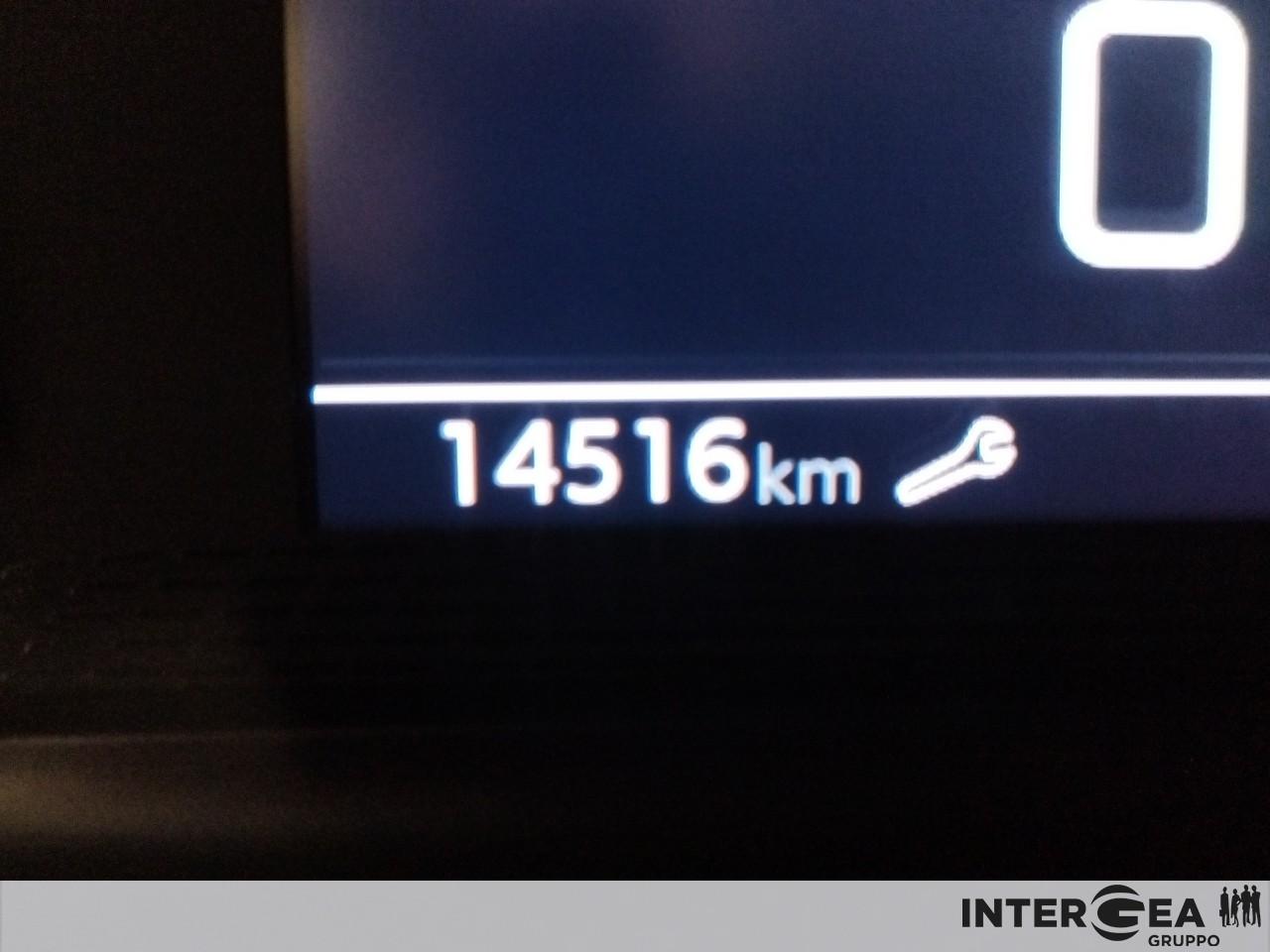 PEUGEOT 208 1.2 puretech Active s&s 100cv