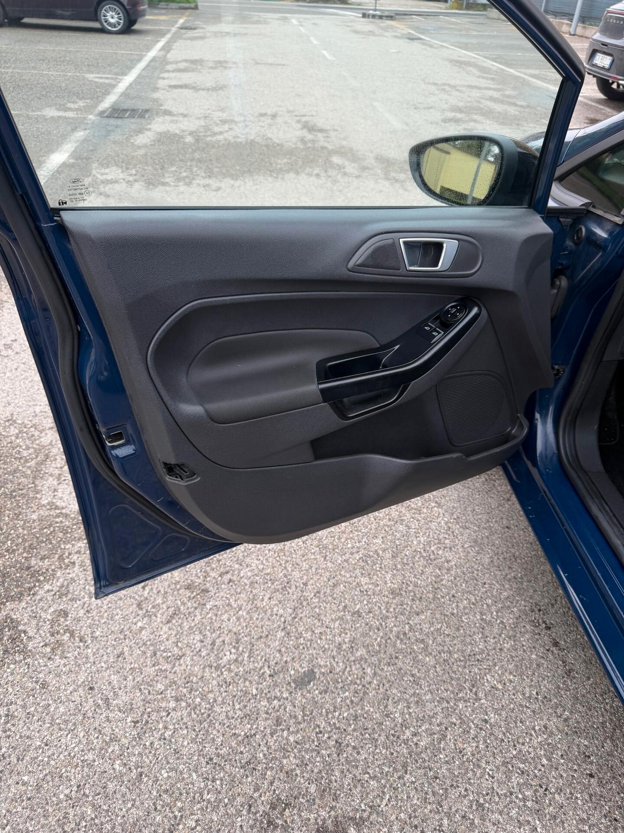 Ford Fiesta 1.4 Gpl - NEOPATENTATI - 12 MESI DI GARANZIA -