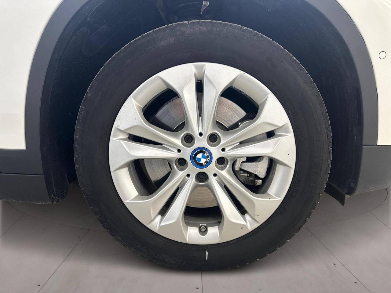 BMW X1 xDrive25e Advantage