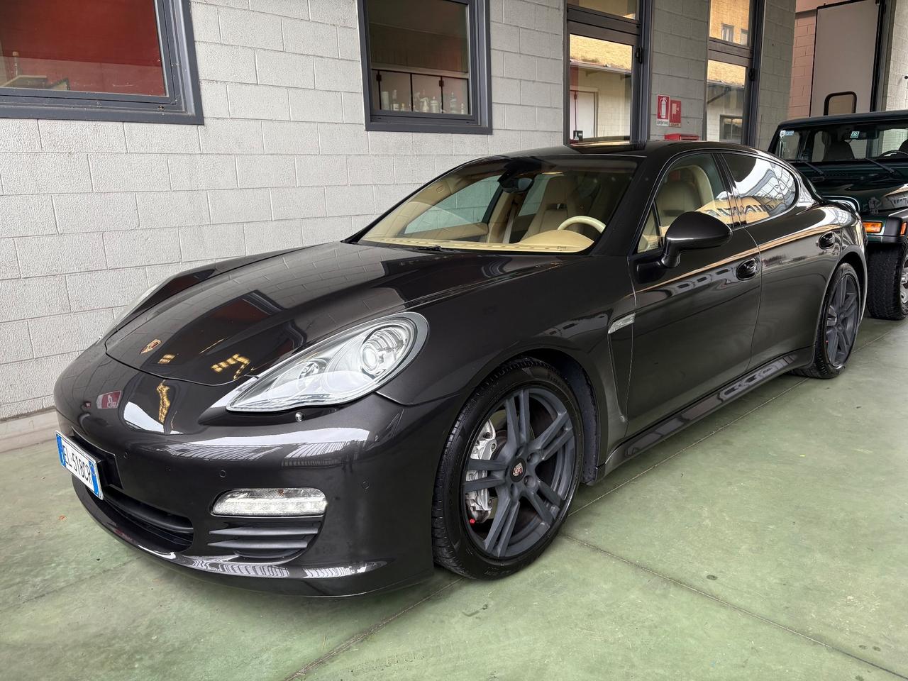 Porsche Panamera 3.6 4 Motore Sostituito in a 148.000 km
