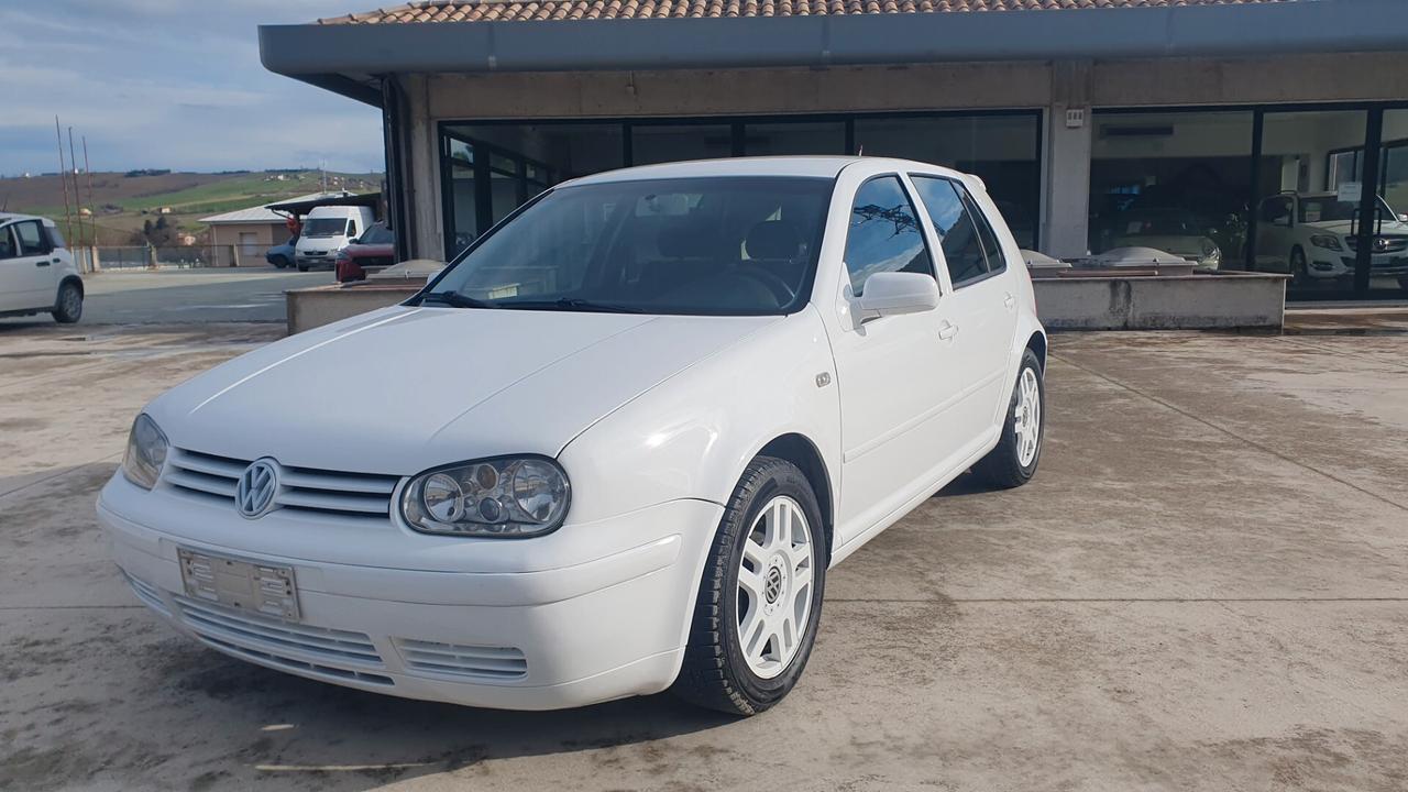 Volkswagen Golf 1.6 16V cat 5 porte Comfortline GPL