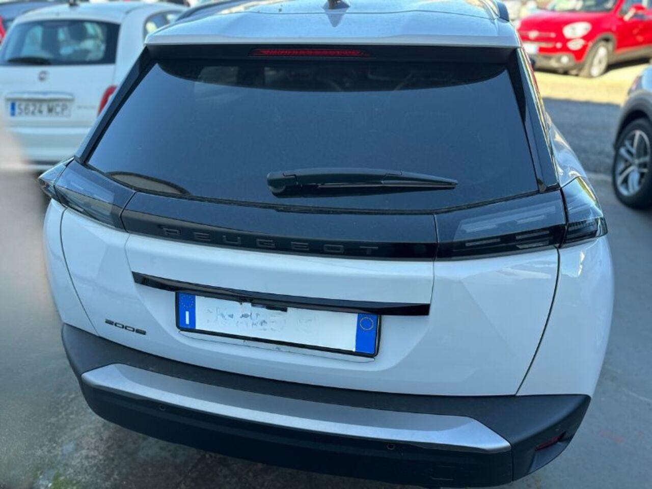 PEUGEOT 2008 II 2023 - 2008 1.2 puretech Allure s&s 130cv eat8