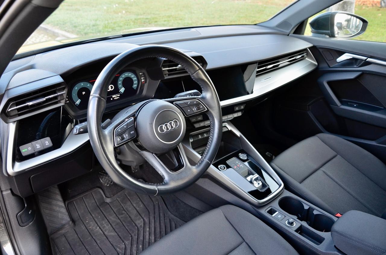 AUDI A3 SPORTBACK 35 2.0 TDI BUSINESS ADVANCED 150cv S-TRONIC, UNICOPROPRIETARIO, SERVICE AUDI, EURO 6D, NAVI, APPLE ANDROID, 18", PERMUTE