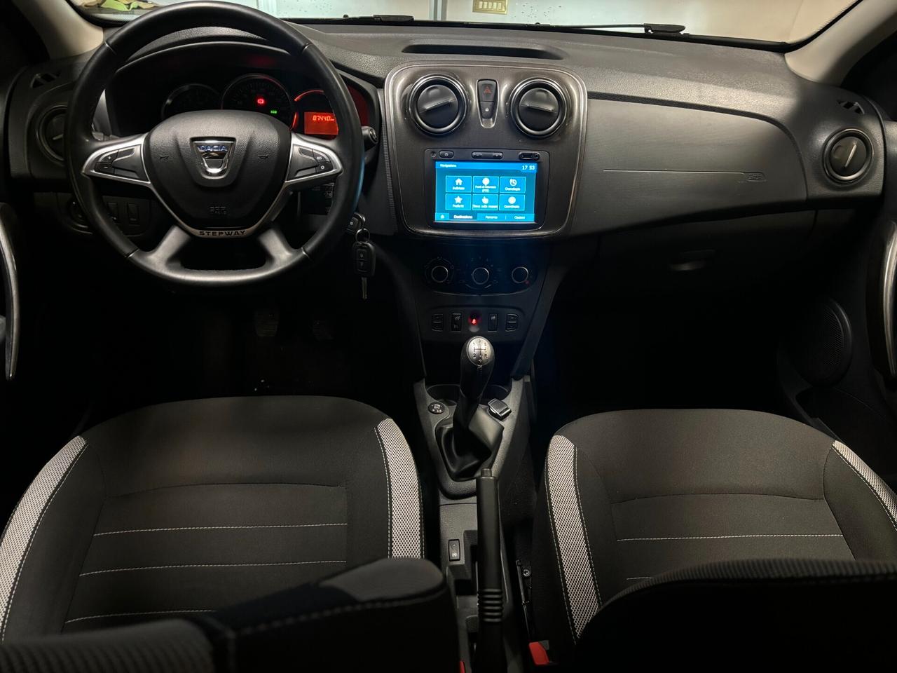 Dacia Sandero Stepway 0.9 tce turbo Gpl s*