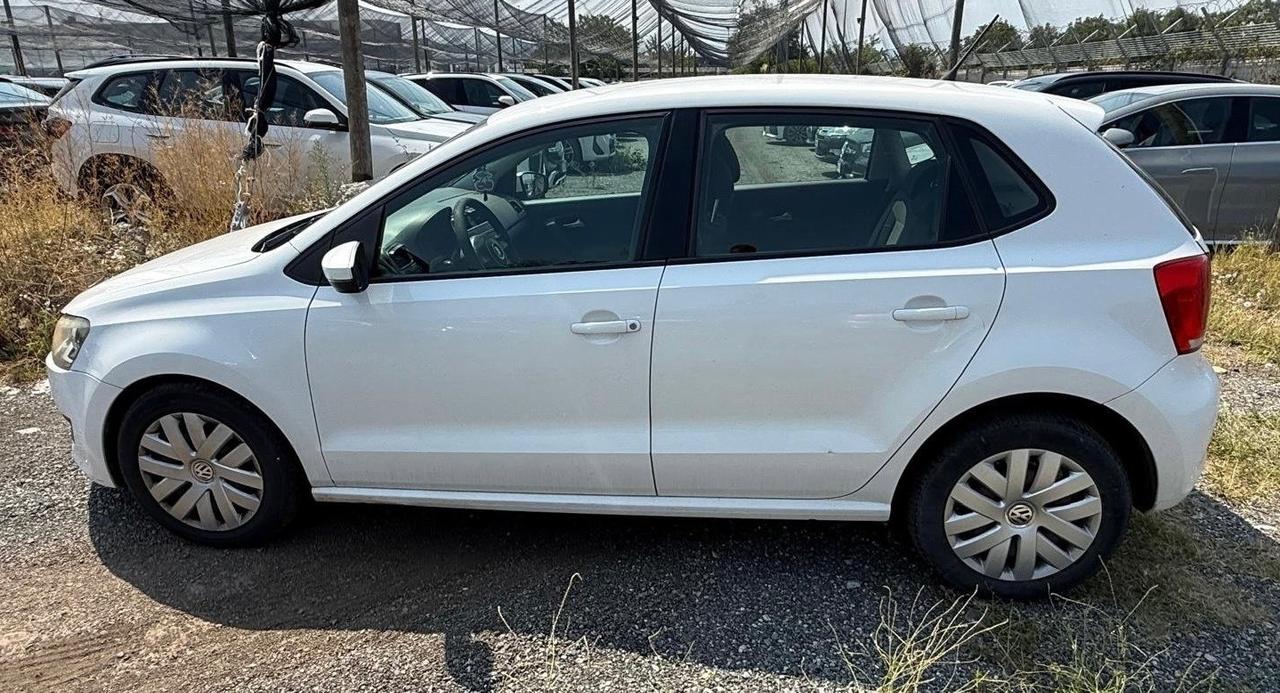 Volkswagen Polo GPL 2010 Ok Neop Ok Area B e C