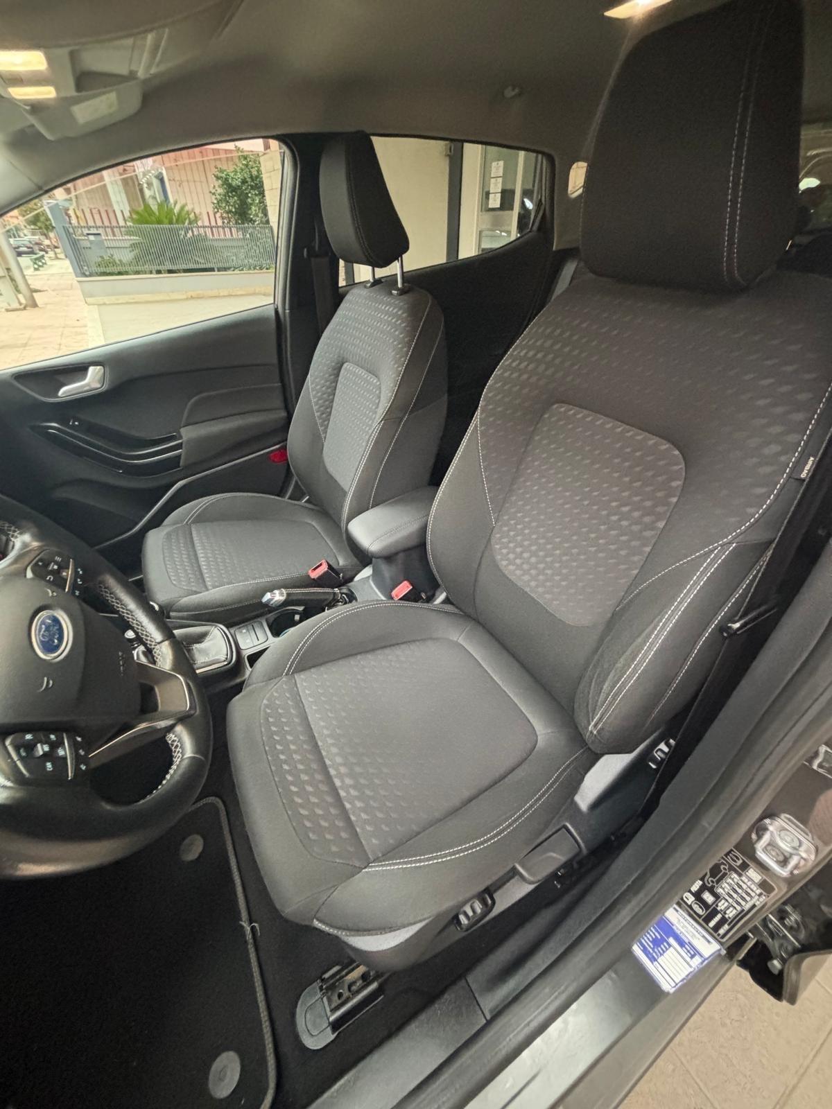 Ford Fiesta 1.5 EcoBlue 5 porte Titanium