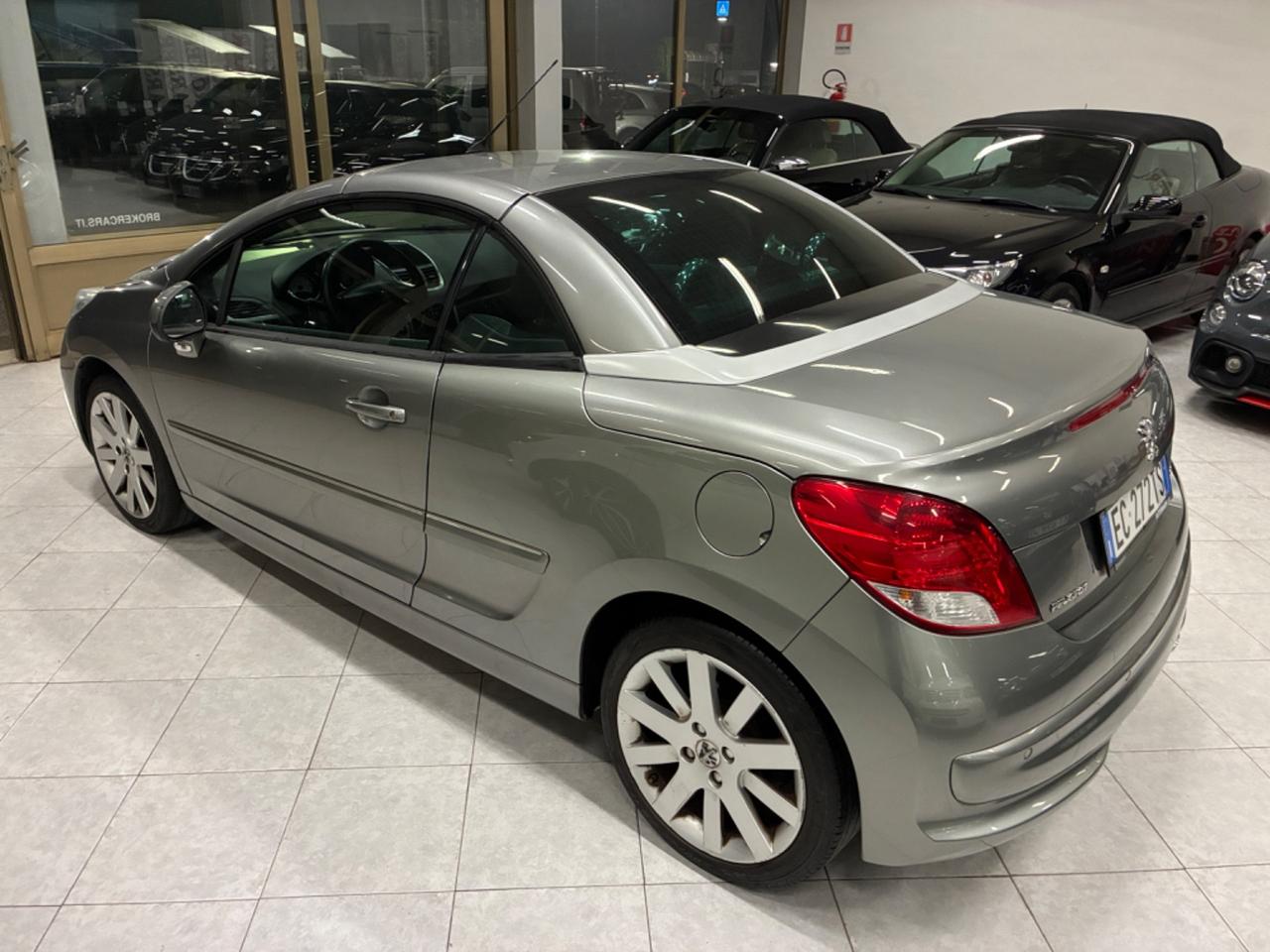 Peugeot 207 CC Cabrio 1.6 Féline