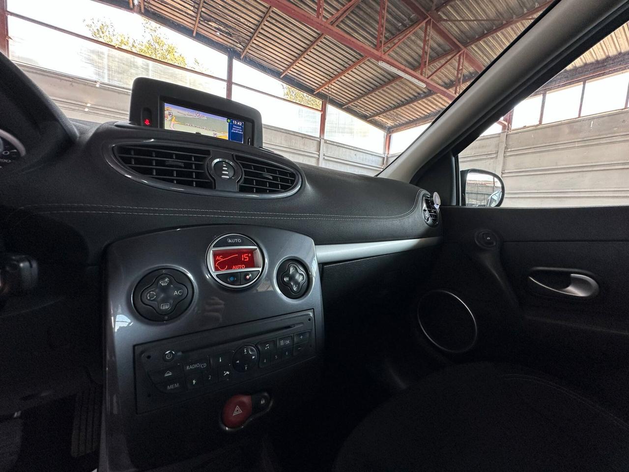 Renault Clio 1.2 16V 5 porte 20th Anniversario