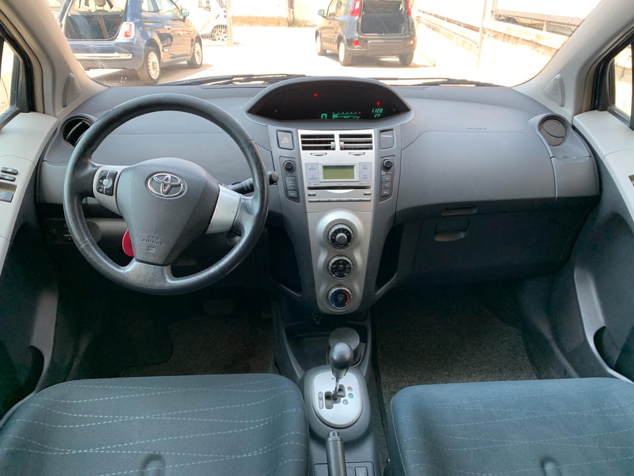 Toyota Yaris 1.4 D-4D 5 porte automatica