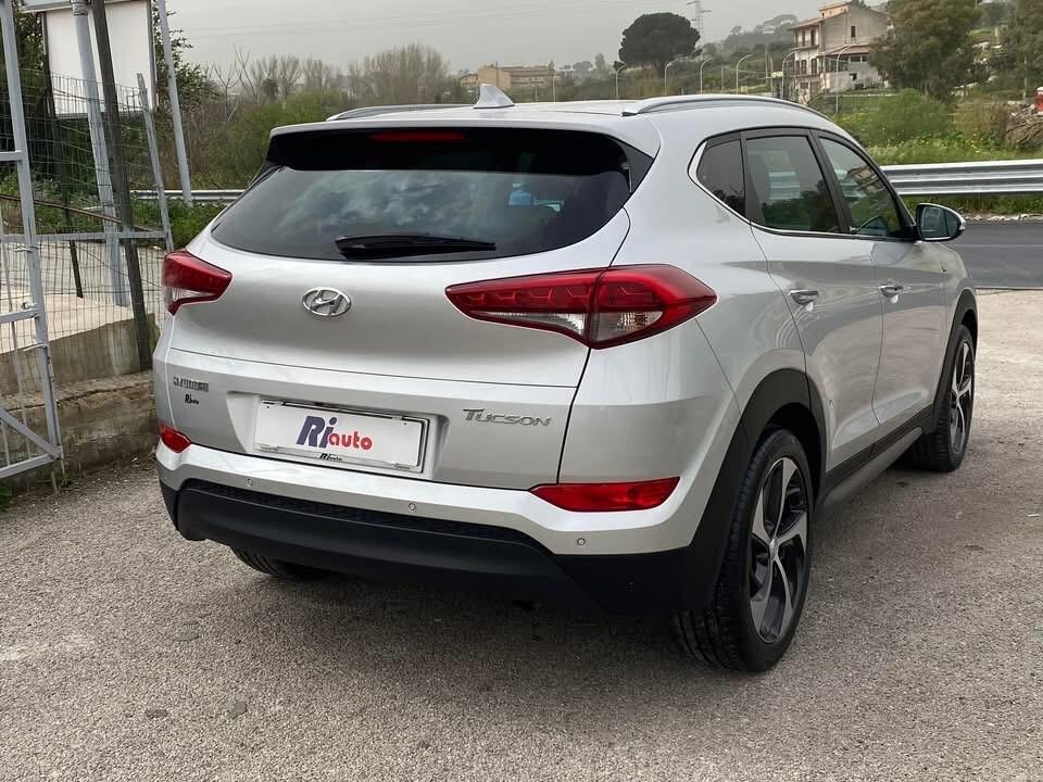 Hyundai Tucson 1.7 CRDi XPossible