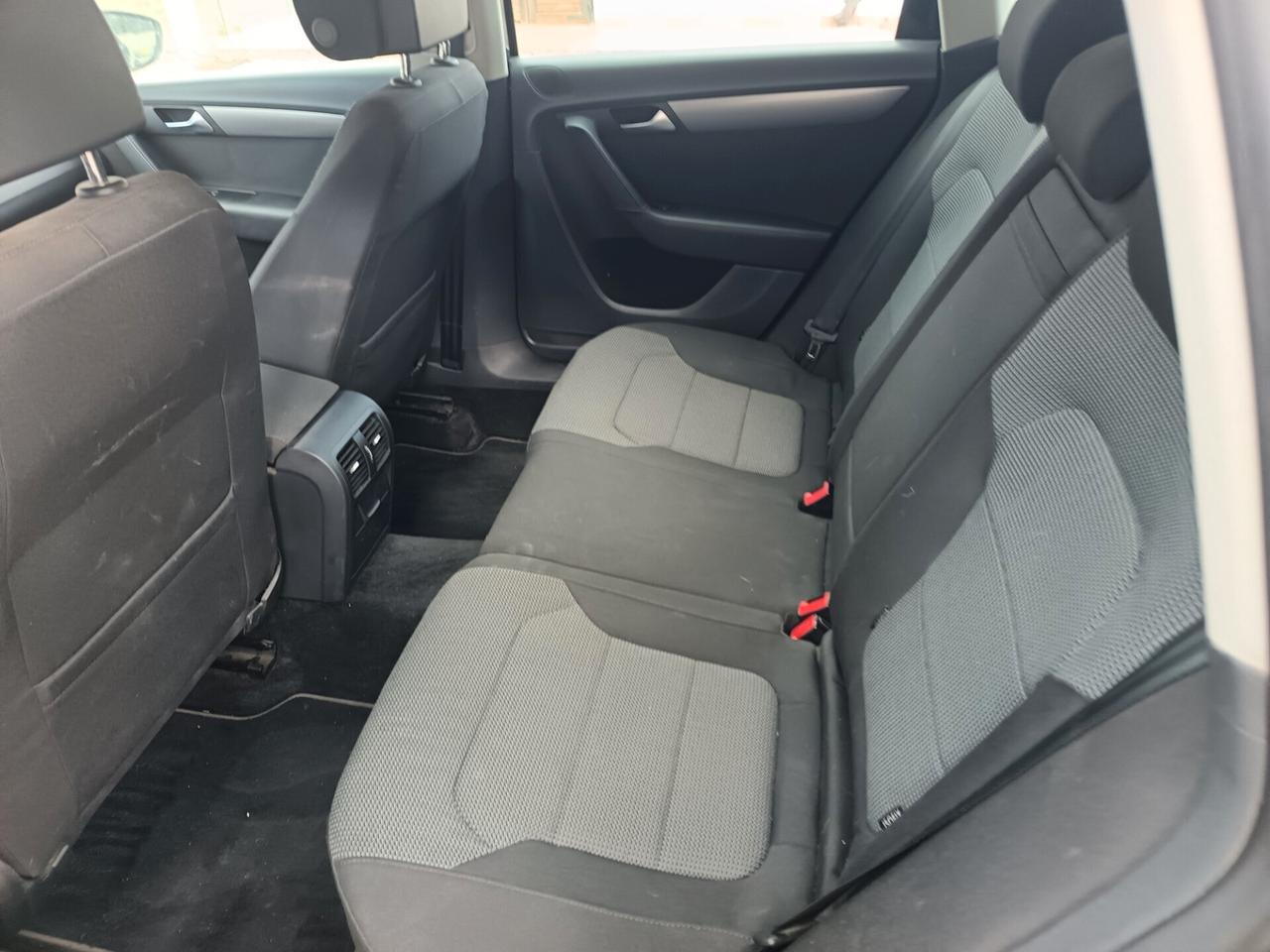 Volkswagen Passat Var. 2.0 TDI Comfortline Full Optional