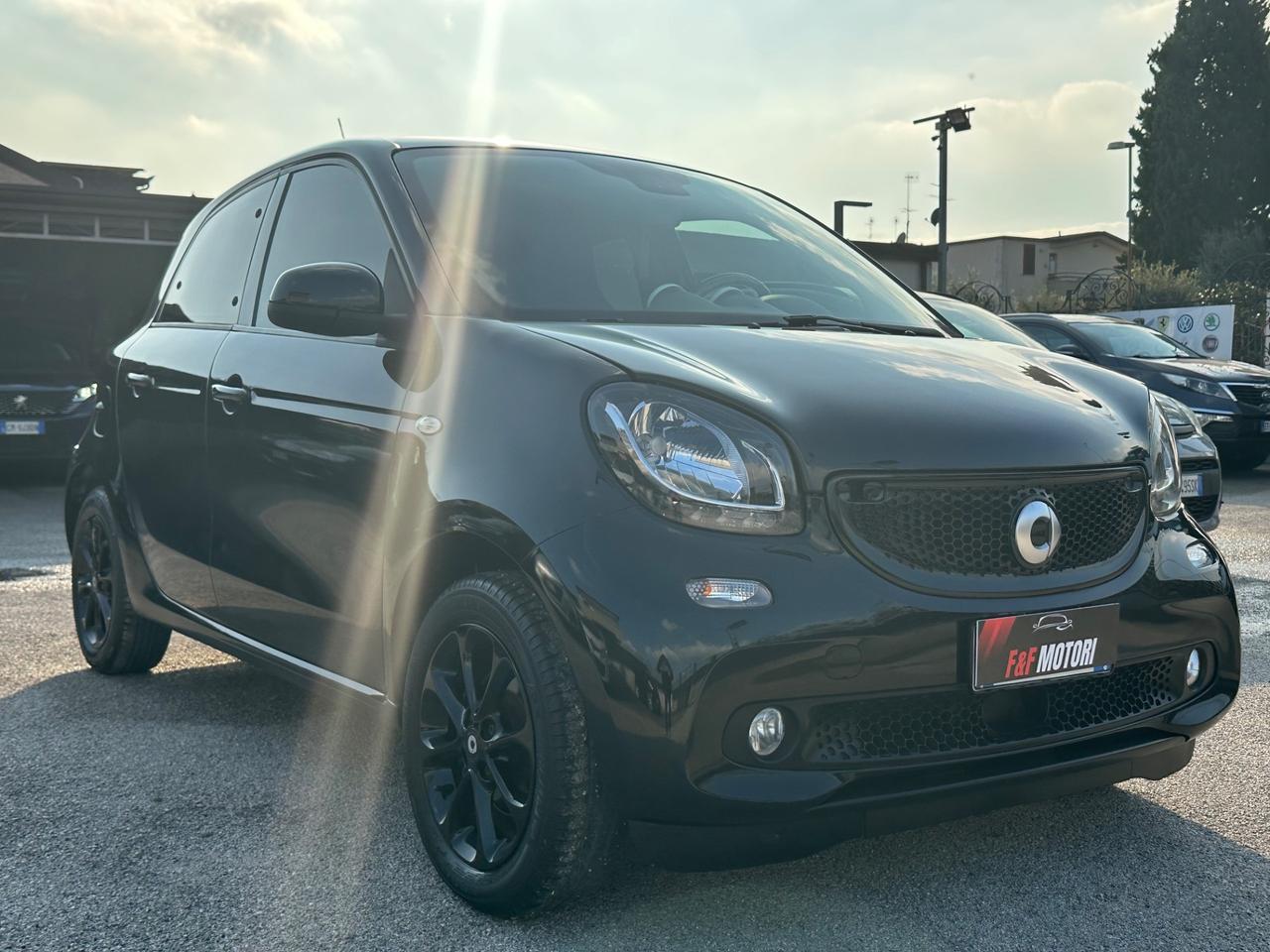 Smart ForFour 70CV 1.0 Twinamic Passion Anno 2019