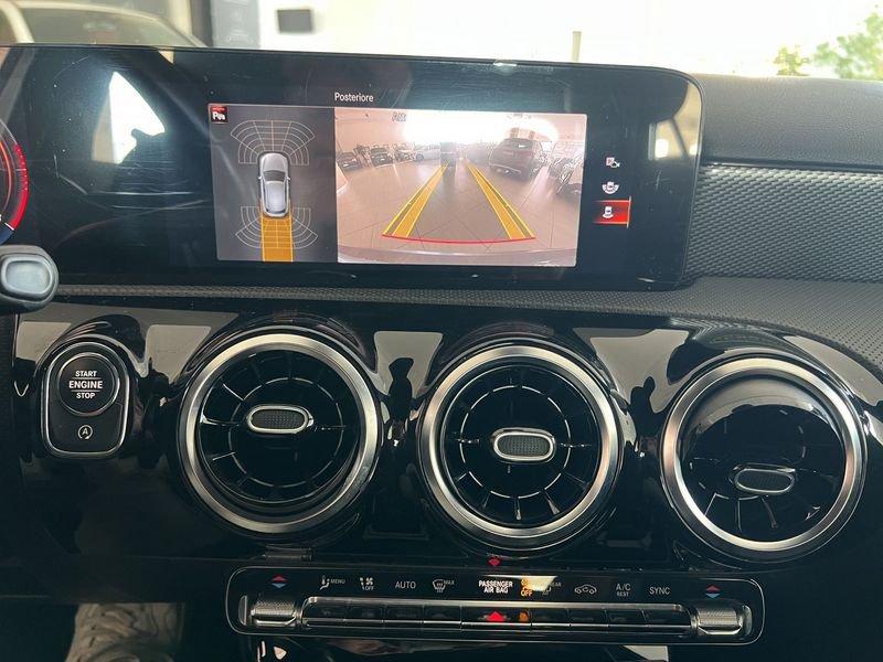 Mercedes-Benz Classe A A 180 d Sport auto