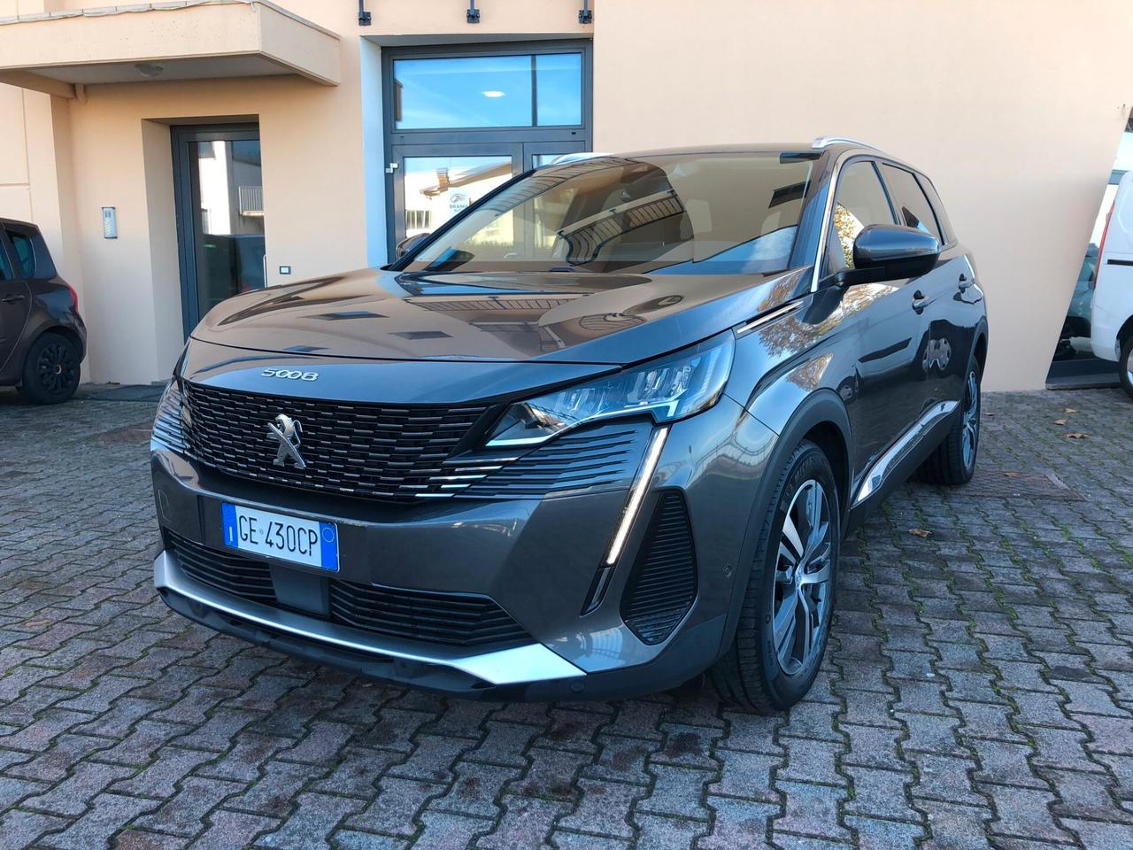 Peugeot 5008 BlueHDi 130 S&S EAT8 Allure
