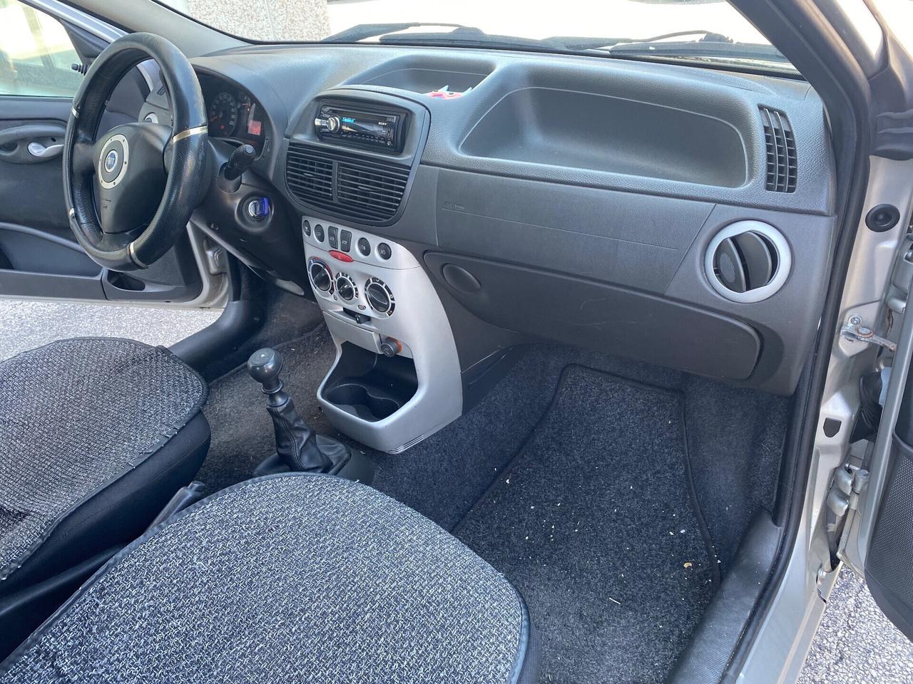 Fiat Punto 1.2 16V 3 porte - 2004