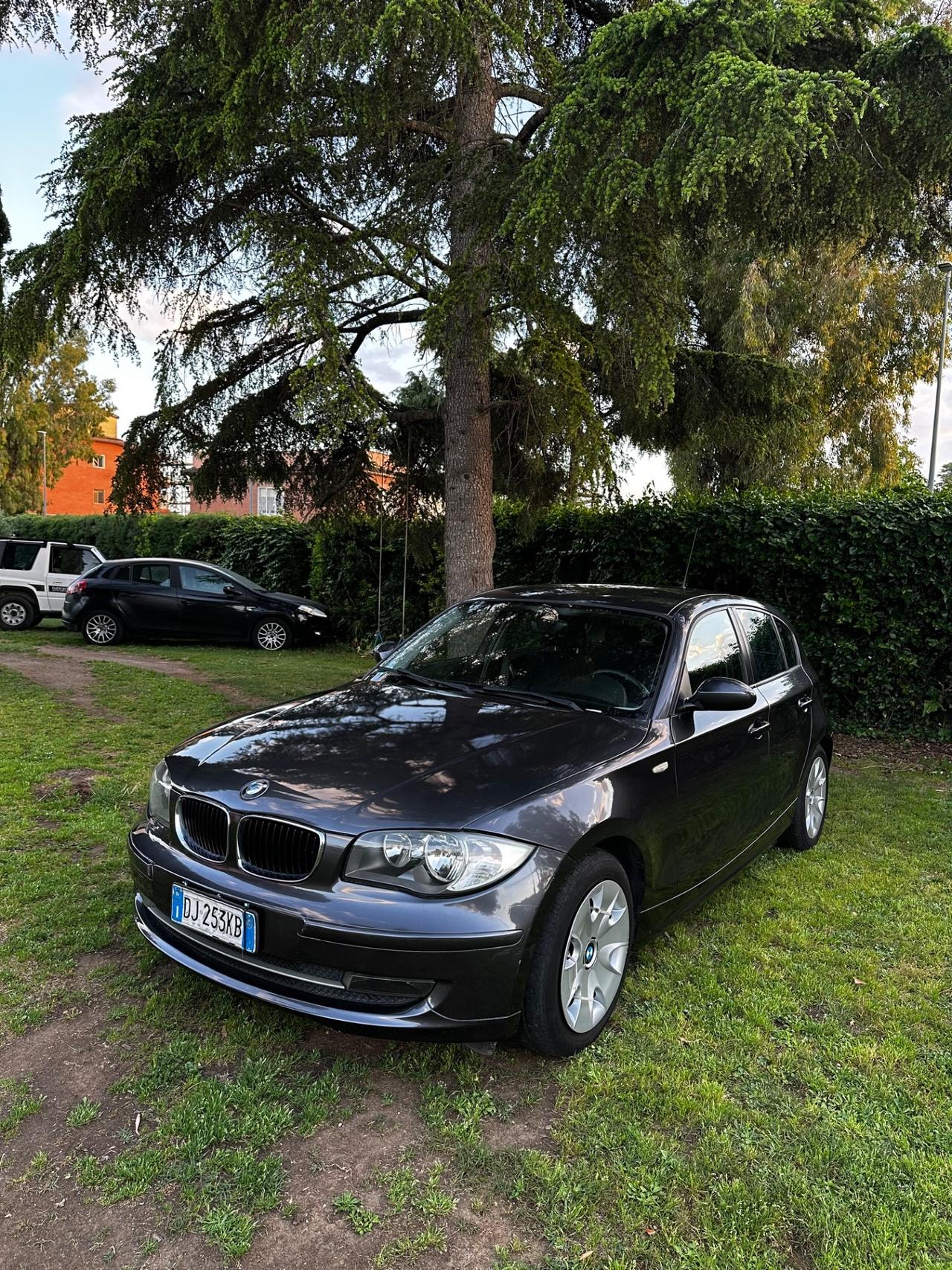 Bmw 118 118d cat 5 porte Futura DPF PERFETTA !