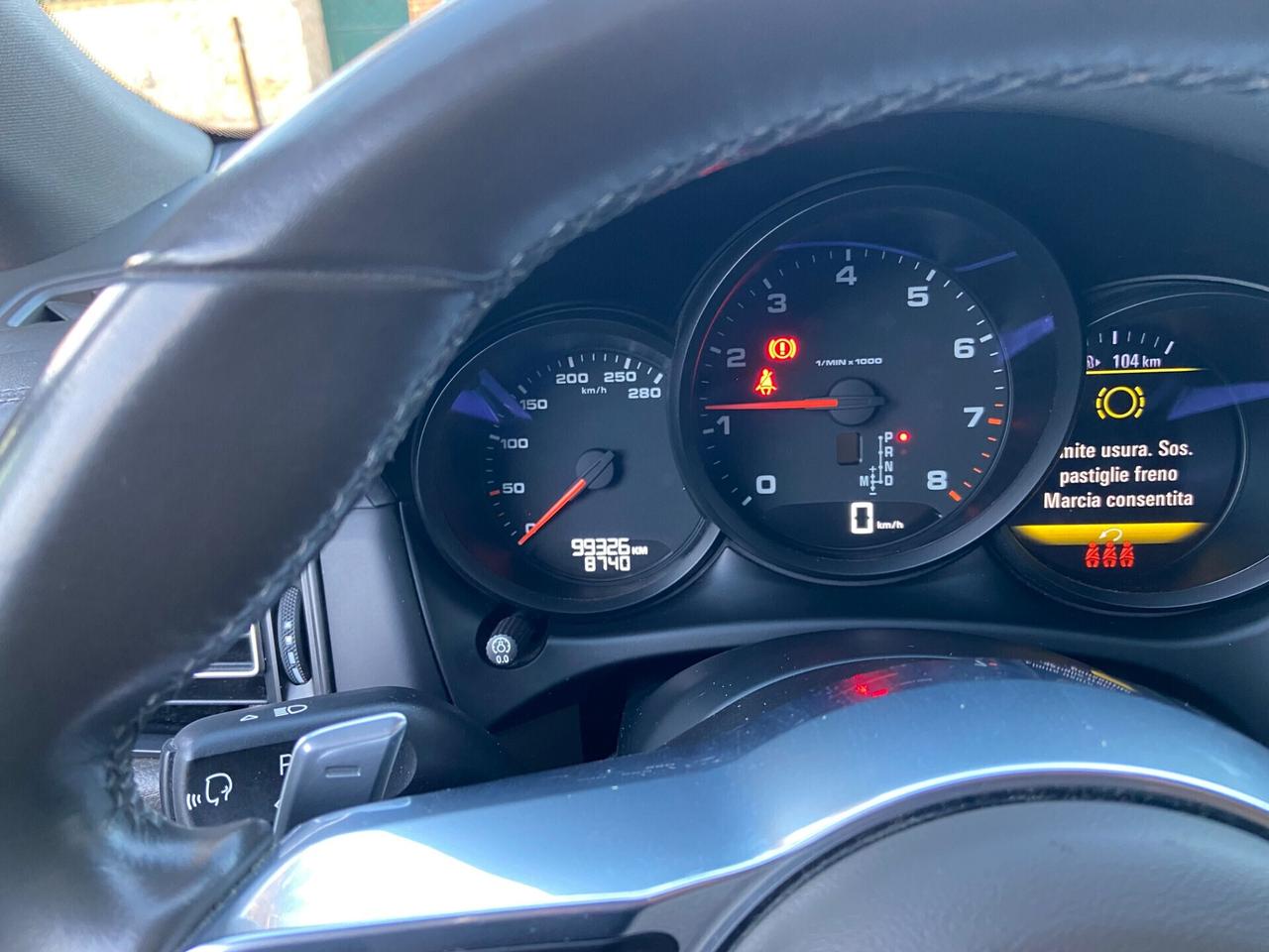 Porsche Macan 2.0 benzina full optional