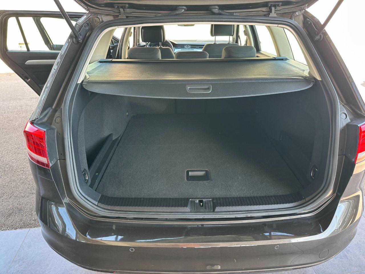 Volkswagen Passat Variant 1.6 tdi Business (businessline) 120cv