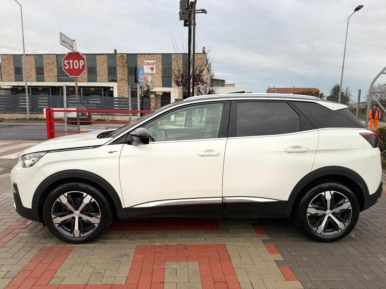 Peugeot 3008 BlueHDi 180 EAT8 GT*TETTO* IVA ESPOSTA