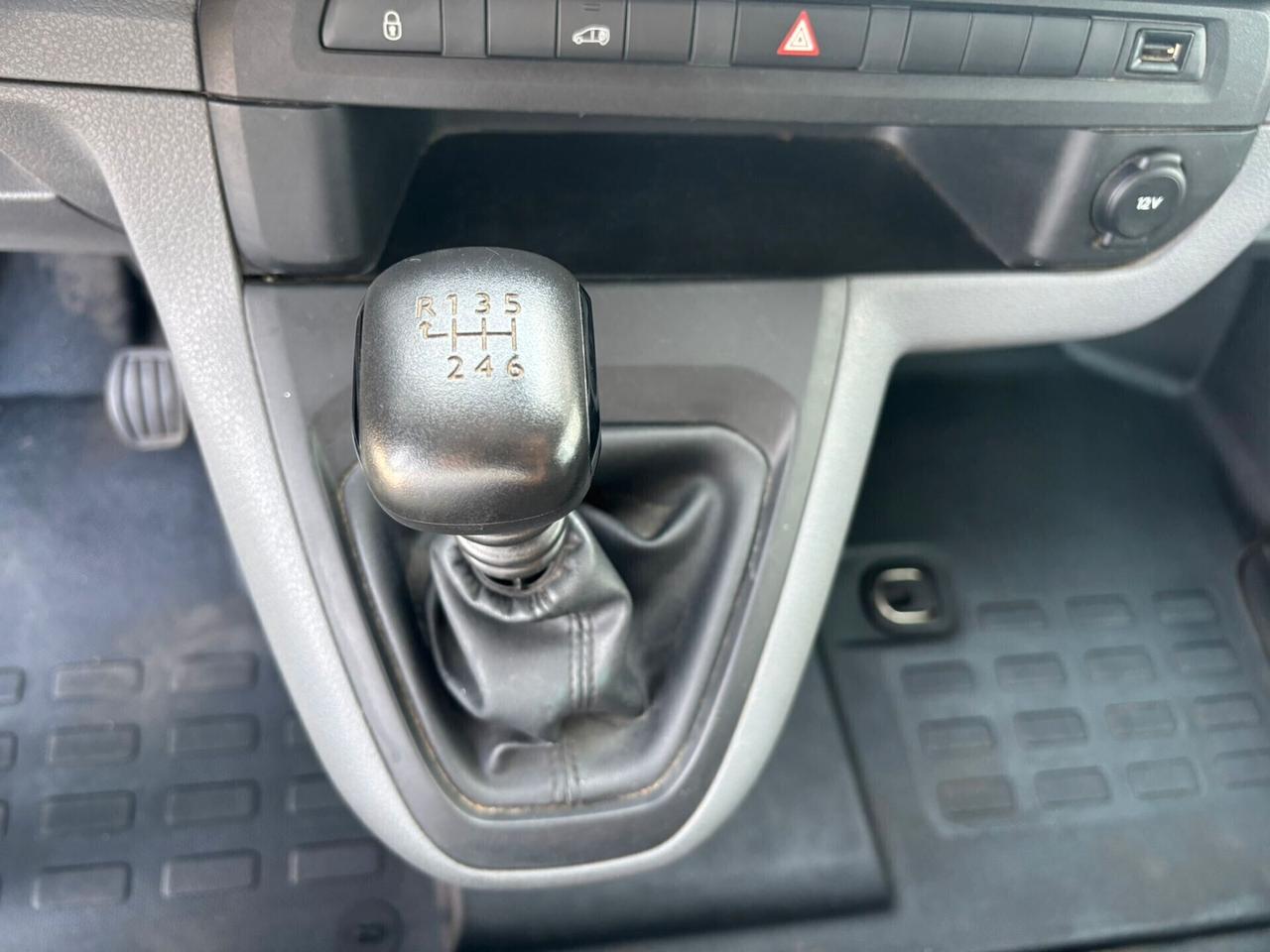 Peugeot Expert PREMIUM BlueHDi 120 PN Furgone SPOTICAR