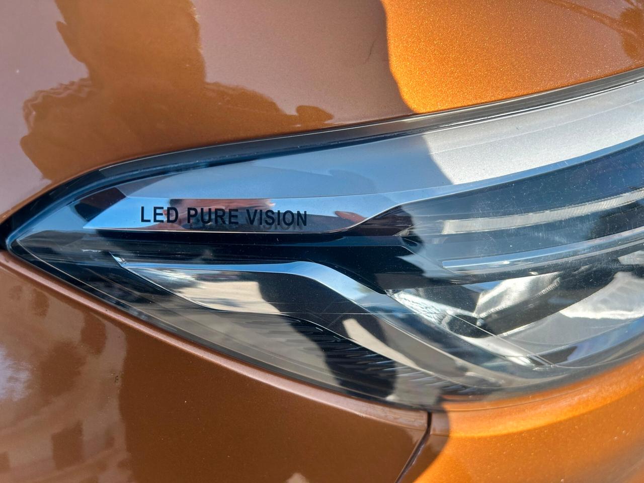Renault Captur dCi 8V 90 CV EDC Sport Edition