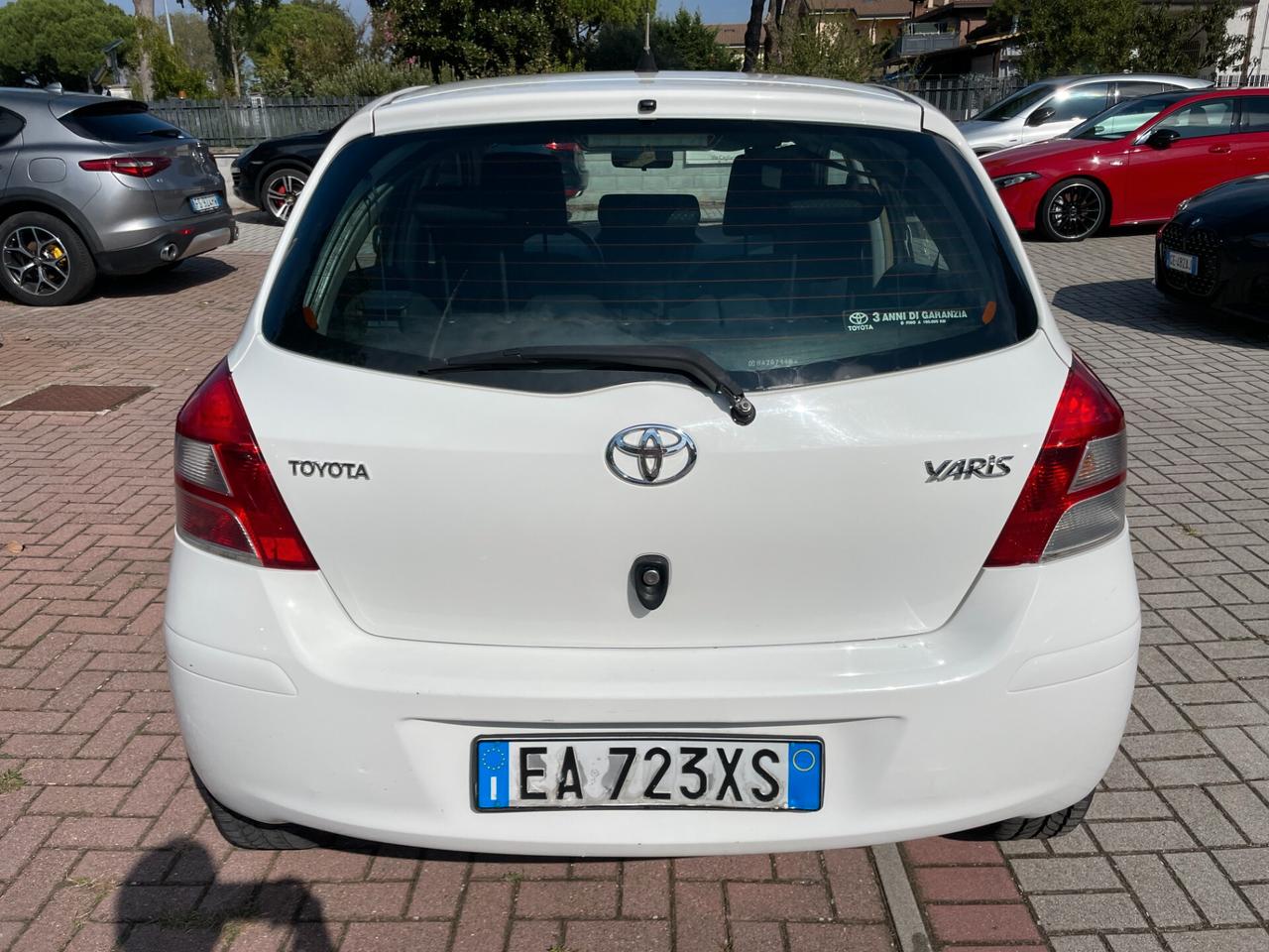 Toyota Yaris 1.0 5 porte Sol GPL