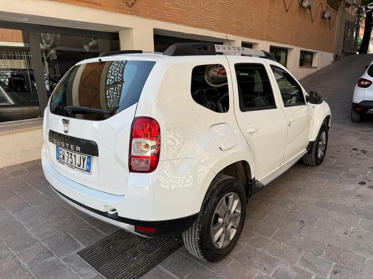 DACIA Duster 1.6 110CV 4x2 GPL Laureate
