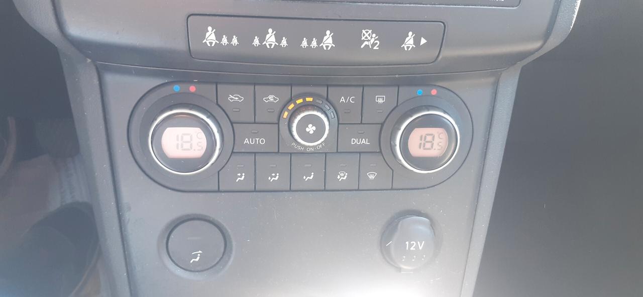 Nissan Qashqai 2008 - 2.0 dCi 4WD Lb automobili