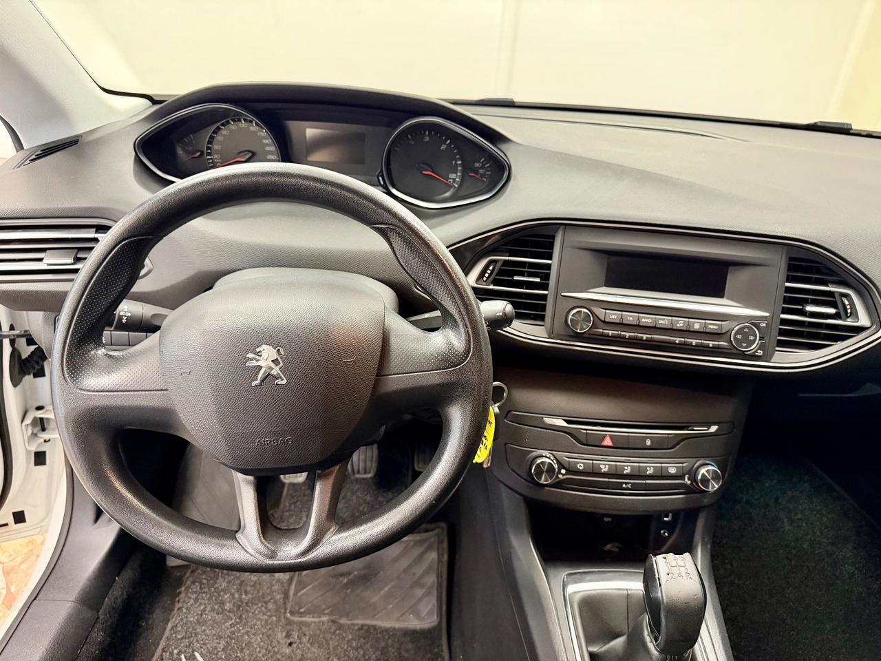 Peugeot 308 1.6 HDi 92 CV Business