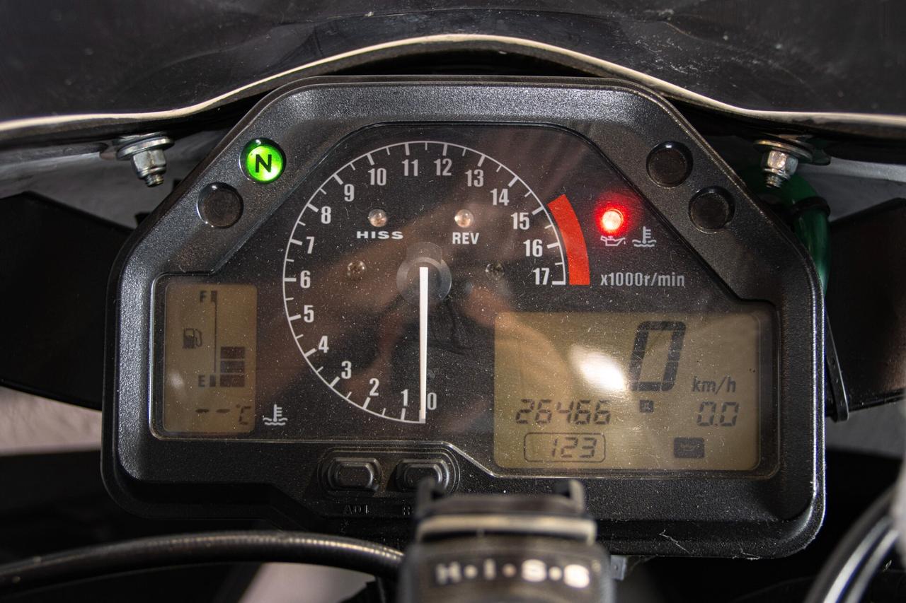 2004 HONDA CBR 600 RR RDS01559