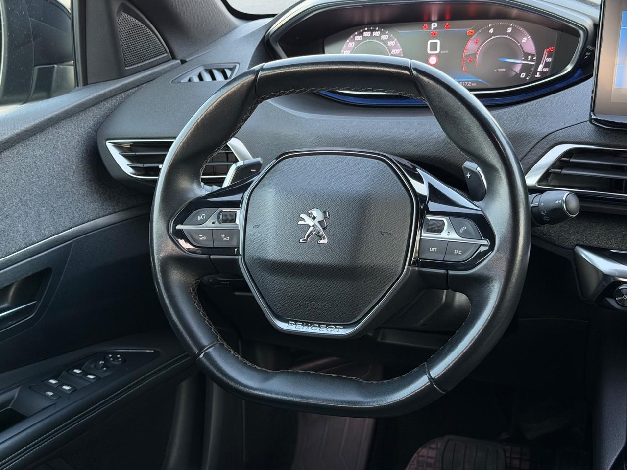 Peugeot 3008 1.5 BlueHDi 130cv 2023 - 81.000km