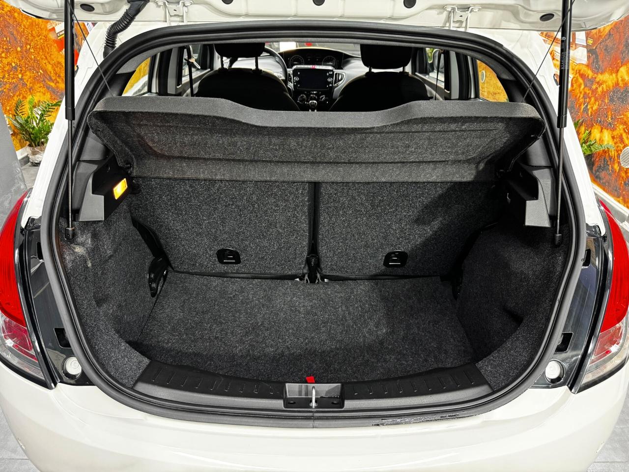Lancia Ypsilon 1.0 FireFly 5 porte S&S Hybrid Gold
