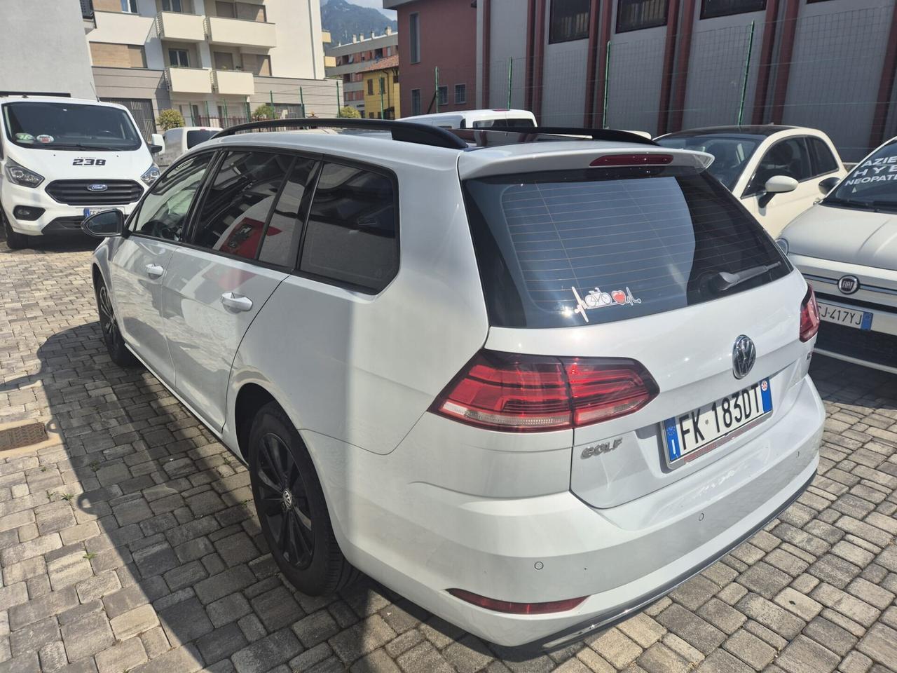 Volkswagen Golf Variant 1.6 TDI 110 CV 5p. Executi