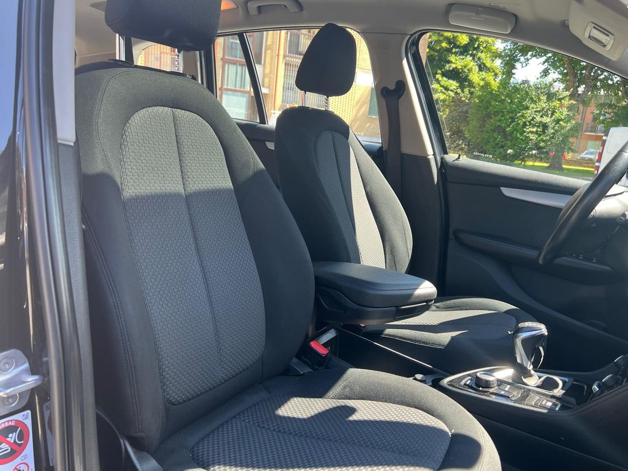 Bmw 218 series 218 d Advantage #11184