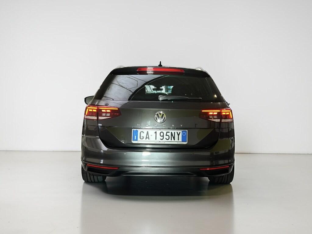 Volkswagen Passat 1.6 TDI SCR BMT Business DSG