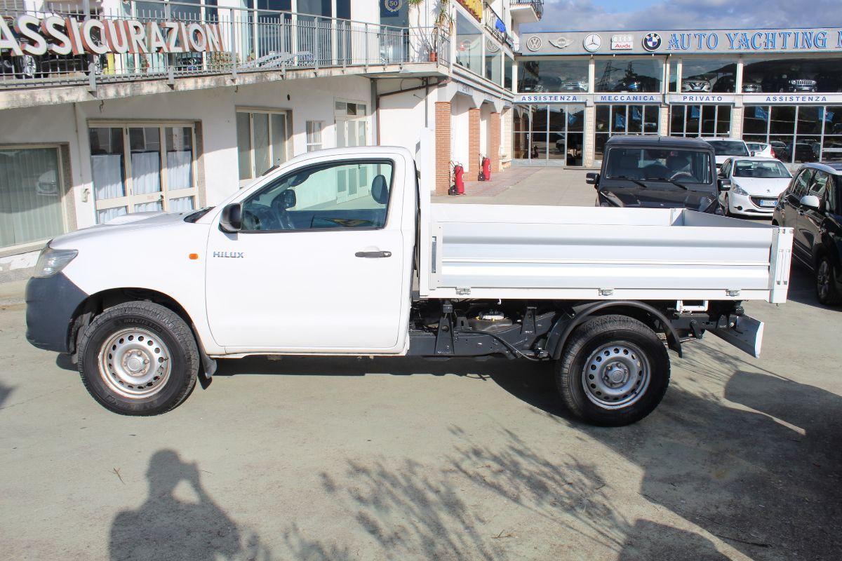 TOYOTA - Hilux 2.5 extra cab Activex 140cv Ribaltabile 4x2
